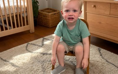 The  That Changed Everything: How a Pair of Baby Shoes Brought Two Mothers Back to Life